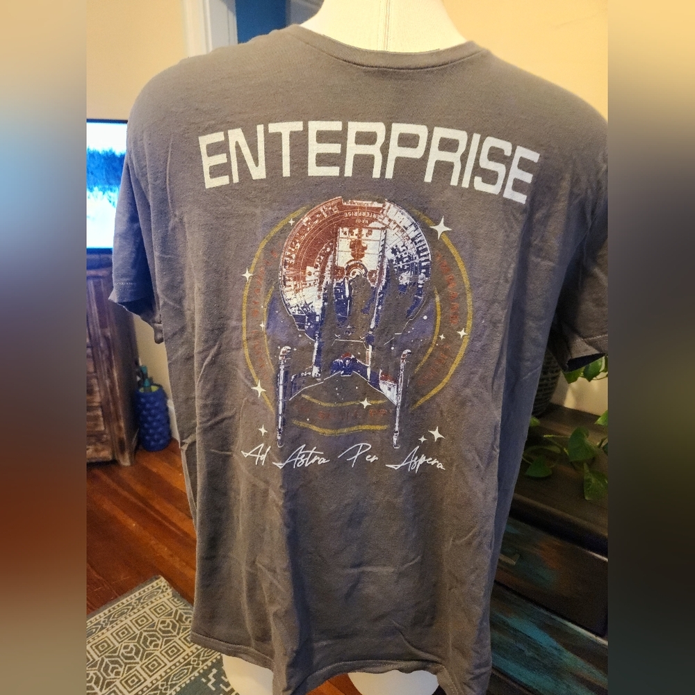 Men's STAR TREK XL Tee-Shirt